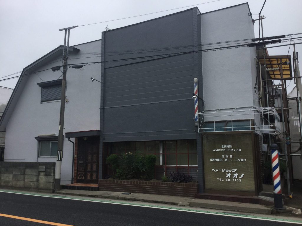 外塗装　泣かせの入梅